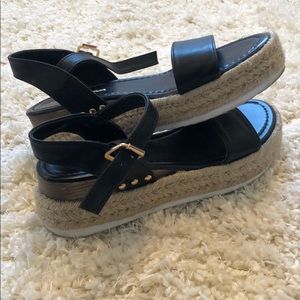 Platform sandals